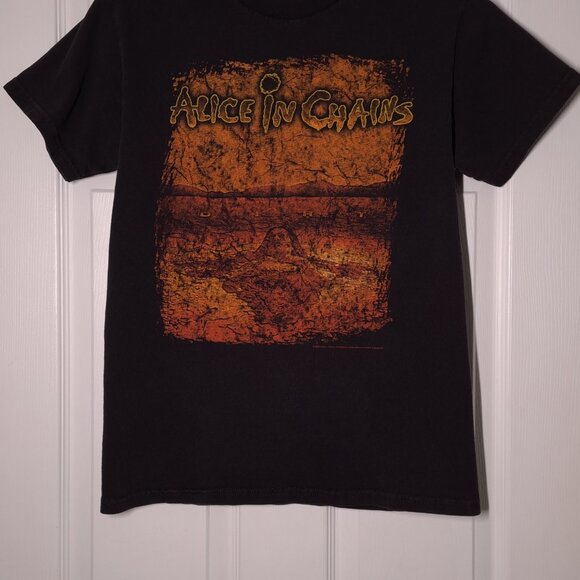 Alice In Chains Dirt USED Shirt (DISTRESSED, S, Black, Grunge, Rock, 2005, Y2K) - Picture 6 of 8
